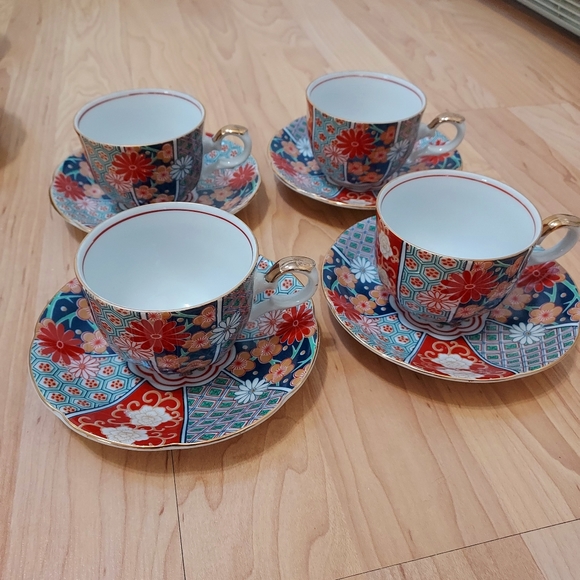 Set of Vintage Arita Imari Fan fine china table setting for 4 - Picture 11 of 14
